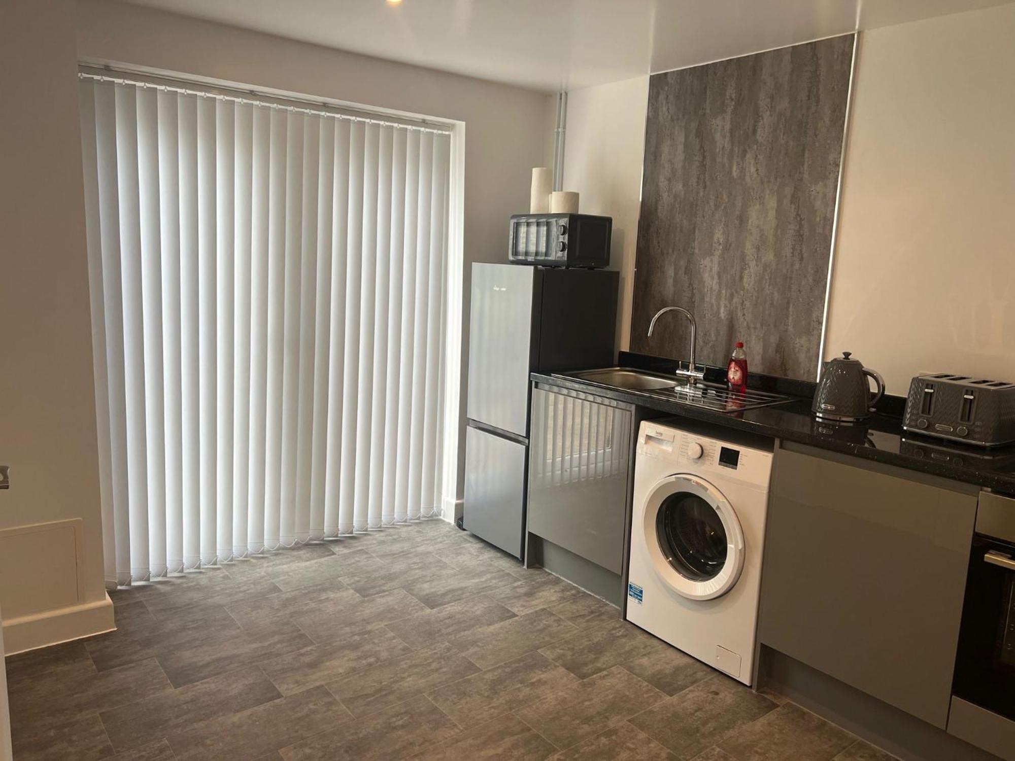 Modern Comfortable Quiet Self Contained Apartments Брэклей Экстерьер фото